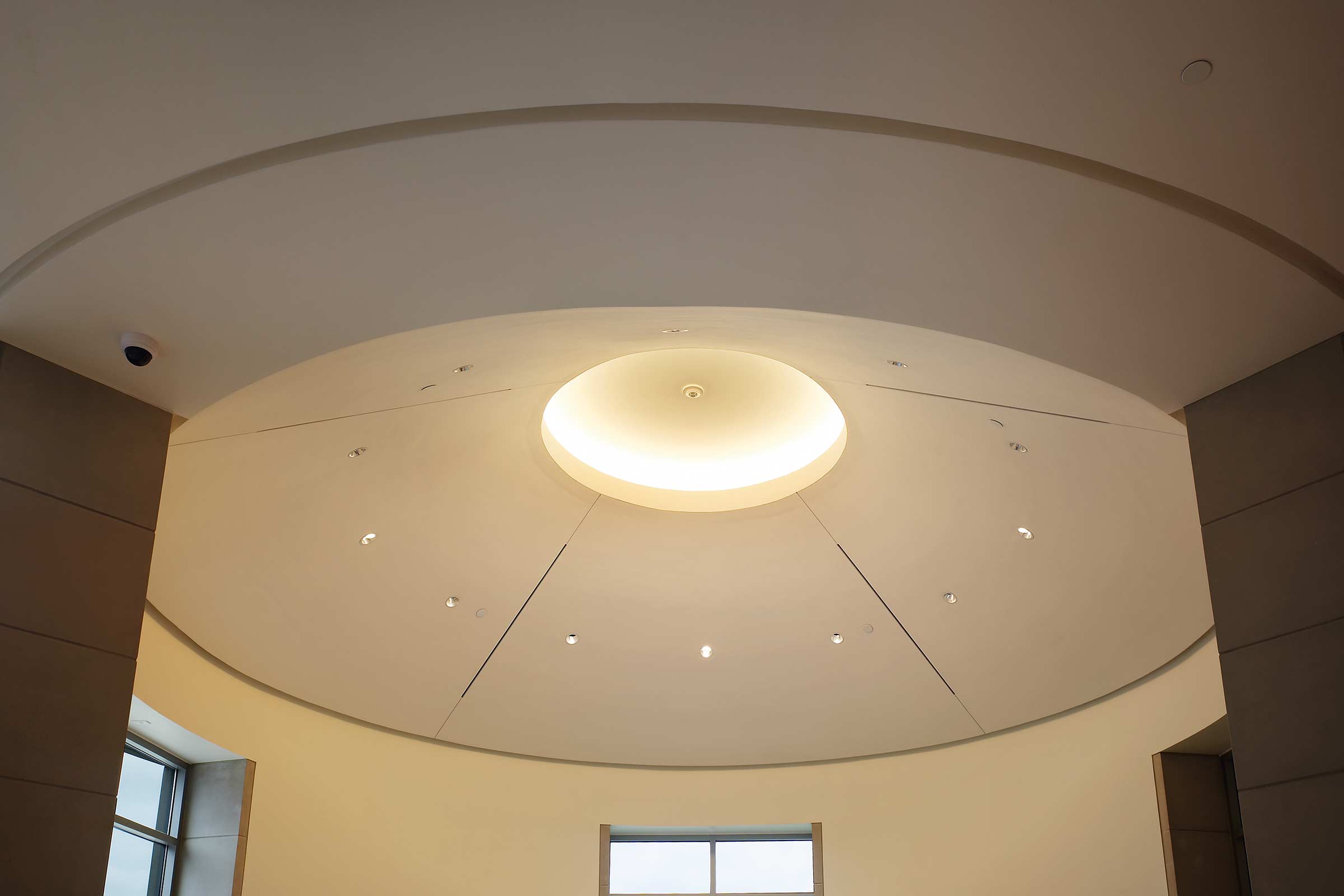 StoSilent Direct montert i tak formet som kuppel