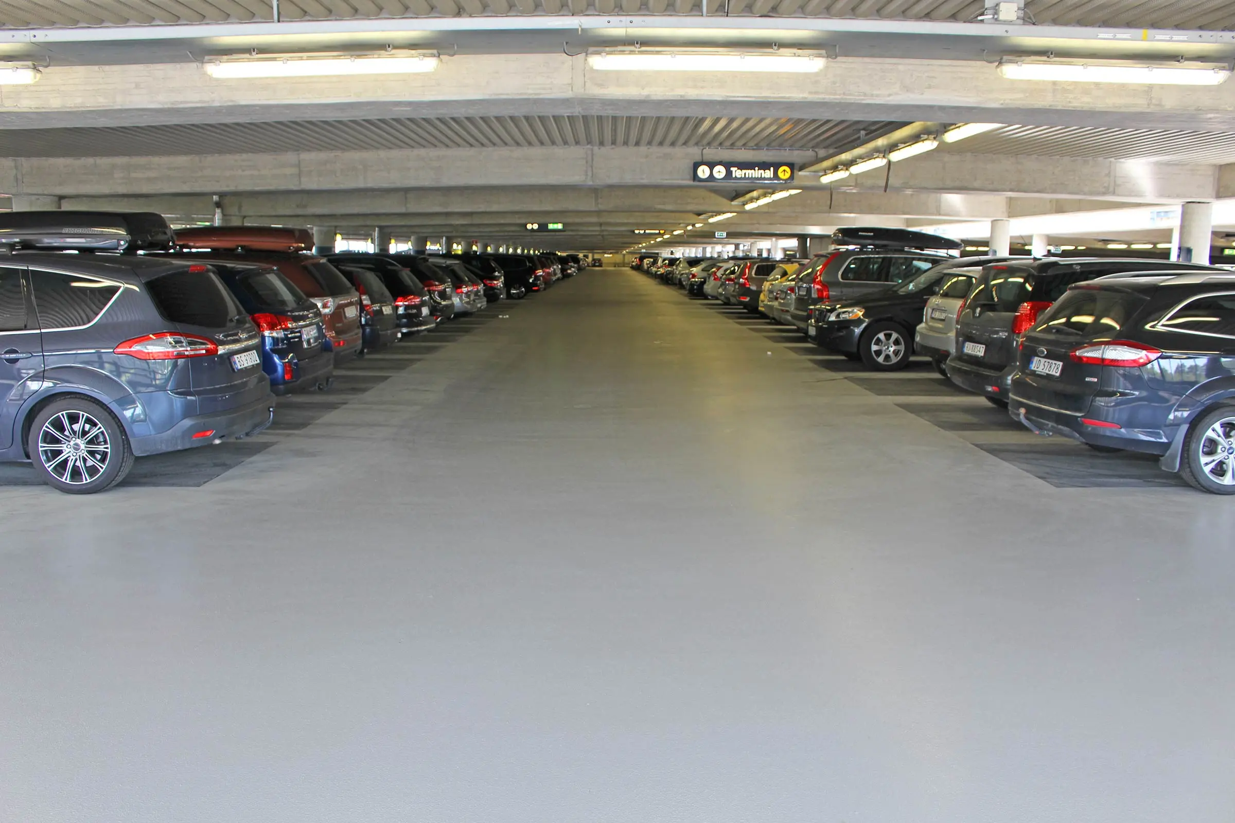 Gardermoen parkeringshus