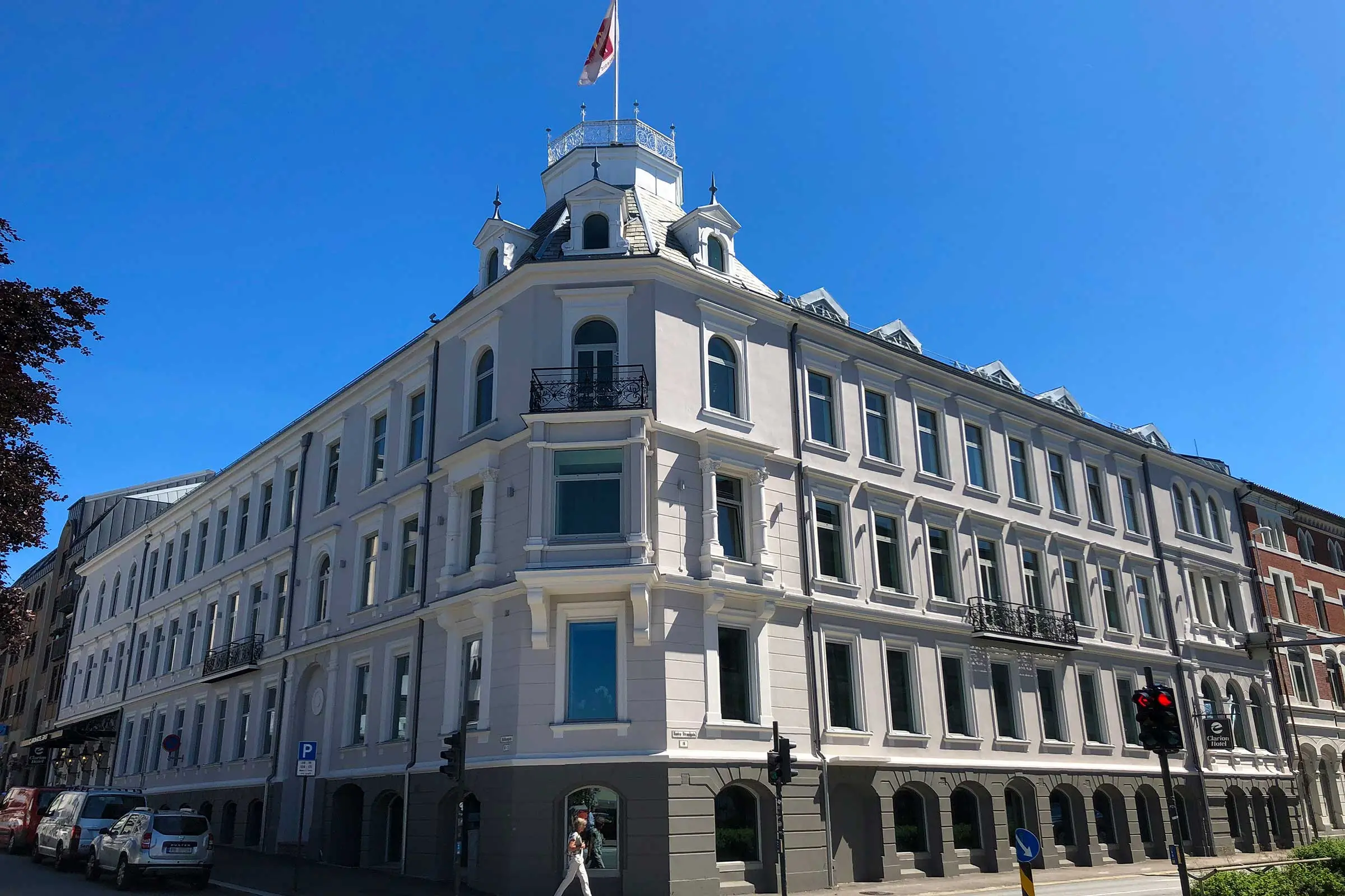 Hotell Ernst StoLevel Cote F og StoColor Lotusan G