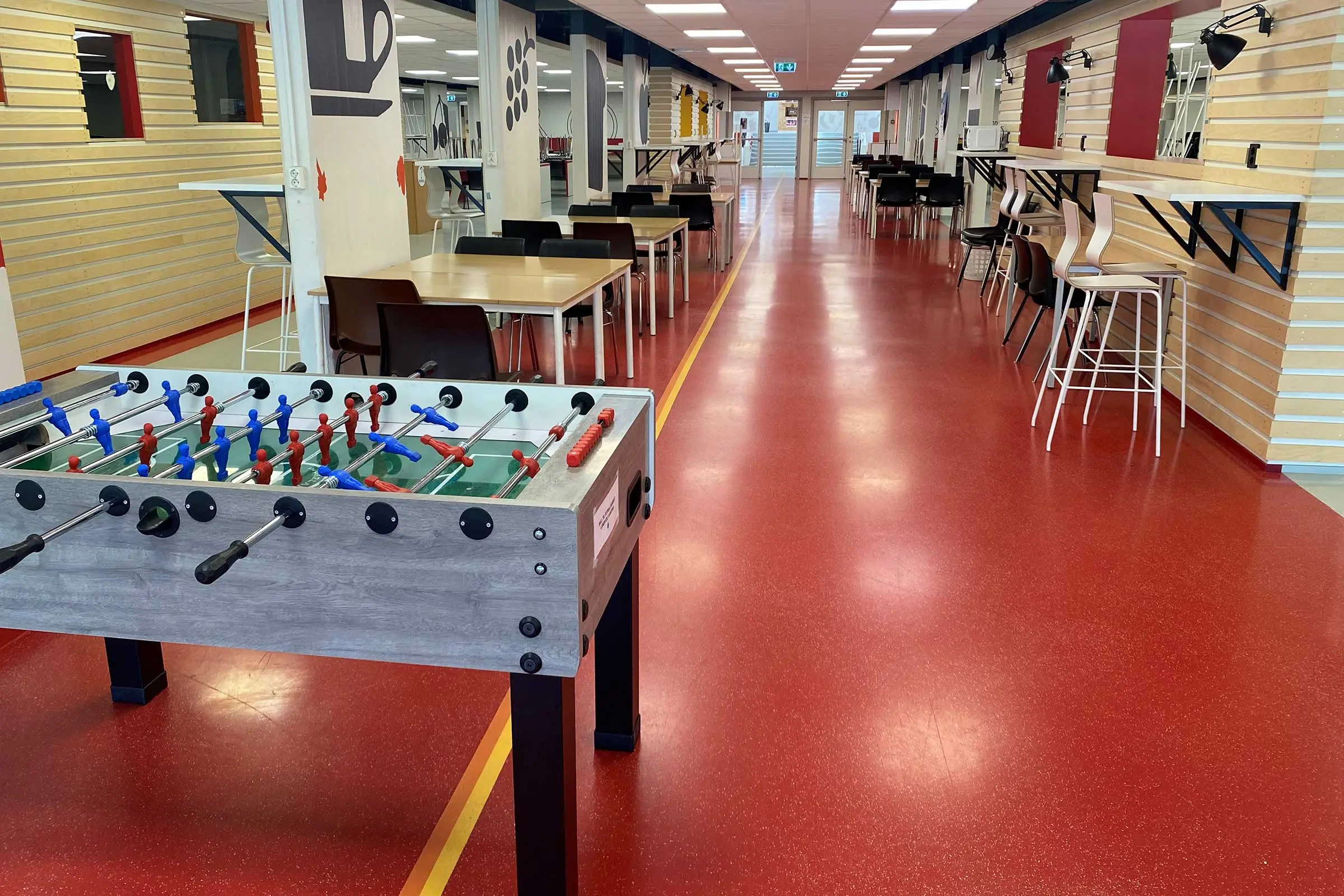 Porsgrunn VGS - comfortfloor fra Sto Norge AS