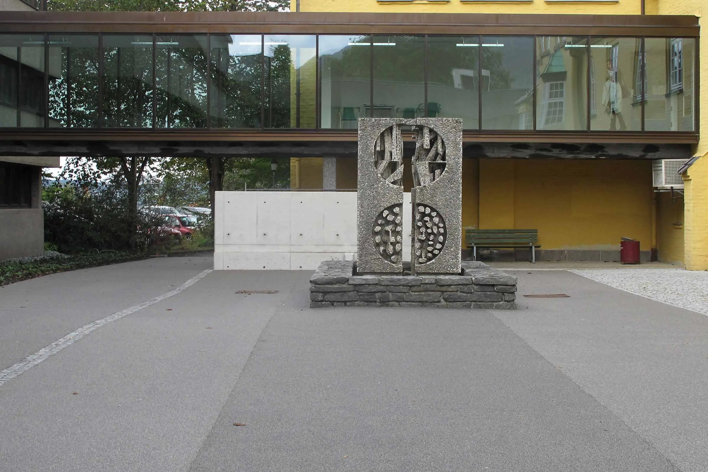 Universitetet i bergen - utebelegg