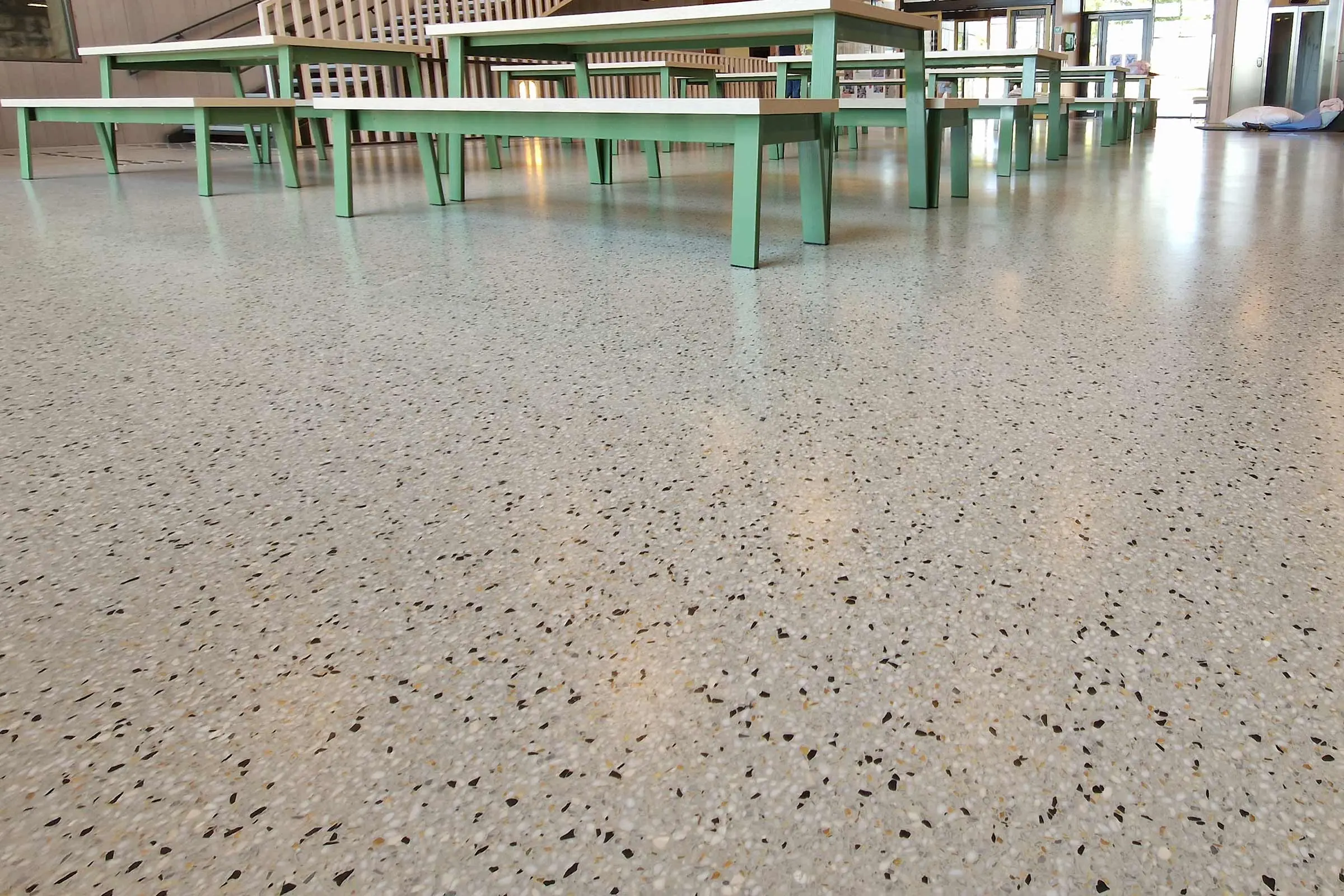 Solberg skole med Sto terrazzo gulv